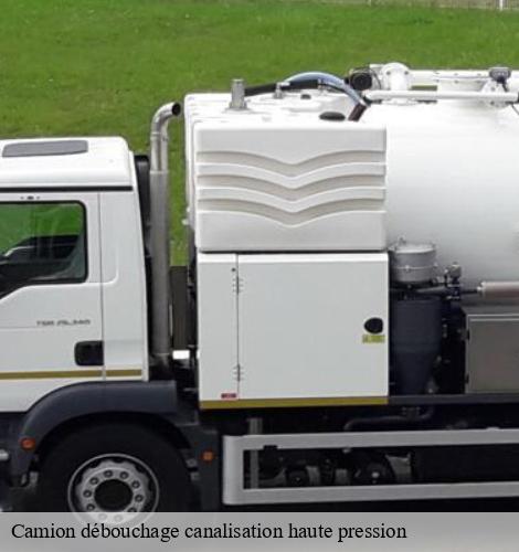 Camion débouchage canalisation haute pression couffe-44521 CW Plomberie nantais